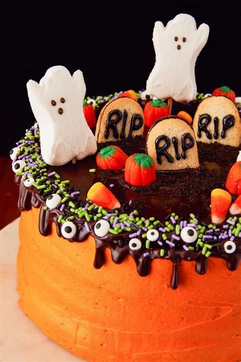 33 Spooky Halloween Cakes Easy Halloween Cake Ideas