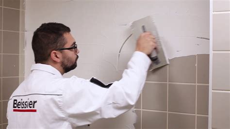 Quitar azulejos y alisar pared Reformas Móstoles