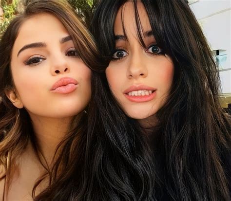 Camila Cabello E Selena Gomez