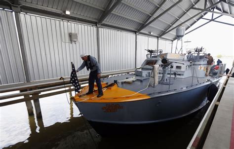 Photos Behind The Wheel In A Restored Wwii Pt Boat National