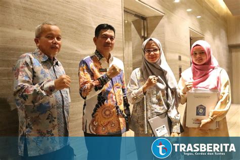 Sekda Naziarto Optimis Prov Kep Babel Raih Predikat Terbaik KIP Award