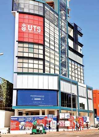 UTS academics visit UTS Insearch Sri Lanka | Daily FT