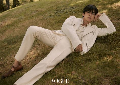 BTS Charts Daily ⁷ on Twitter Kim taehyung Taehyung Vogue korea