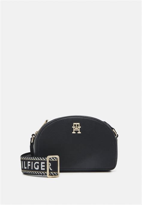 Tommy Hilfiger Half Moon Camera Bag Umhängetasche Black Schwarz