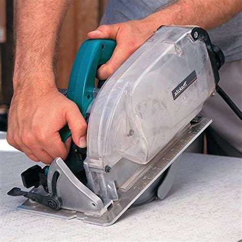 Makita 5057kb 7 1 4 Inch Circular Saw With Dust Collector