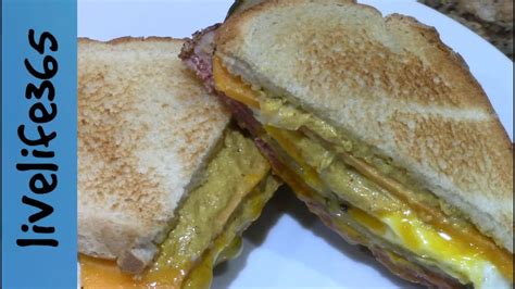 How Tomake A Killer Fried Egg And Pastrami Sandwich Youtube