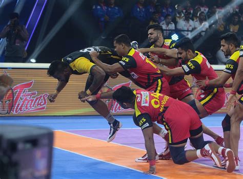 Pro Kabaddi 2022 Puneri Paltan Vs Bengaluru Bulls Who Will Win Today