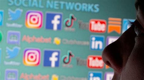 InfluencersGoBeWild's Collapse: A Social Media Earthquake - bww0jw0