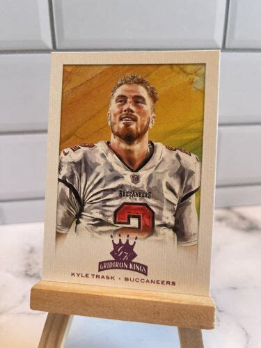 2021 Chronicles Gridiron Kings Pink Kyle Trask RC GK 7 Tampa Bay