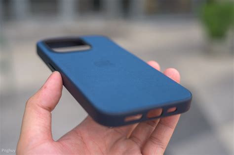 Trên Tay ốp Apple Fivewoven Dành Cho Iphone 15 Pro