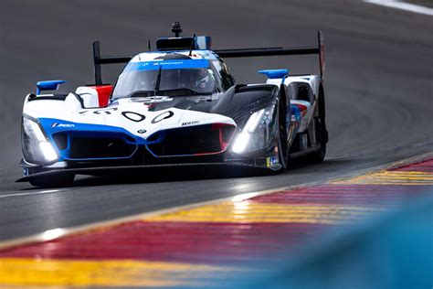 Bmw M Team Rll Brings Winning Momentum To Canadian Tire Motorsport Park