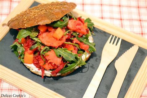 Bagels aux fromages frais saumon fumé mangue roquette Délices