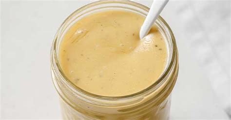 Blended Red Wine Vinaigrette Minute Dressing Laura Fuentes