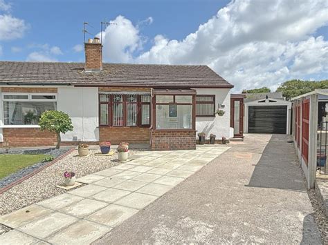 2 Bed Semi Detached Bungalow For Sale In Moor Park Abergele Conwy