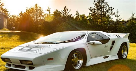 Vector W8: The All-American Supercar That Shocked The World - Car News ...