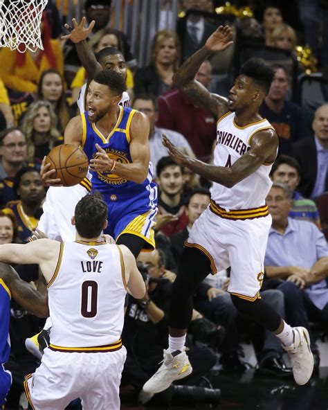 NBA Finals 2017 Photos From Warriors Vs Cavs Game 3 Abc7news