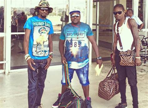 Photo: Radio and Weasel set for show in Dubai – BigEye.UG