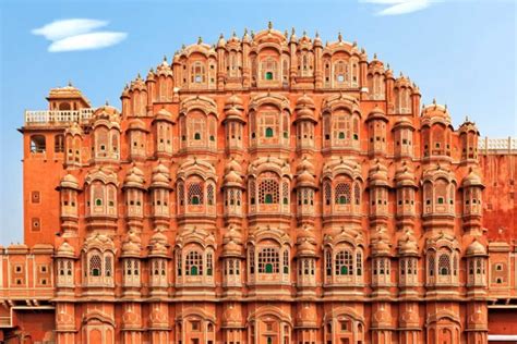 Hawa Mahal Tour And Taxi