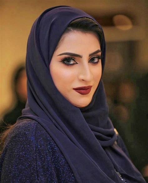 Pin By Sumaiya Khan On Hijab Arabian Beauty Women Beautiful Arab