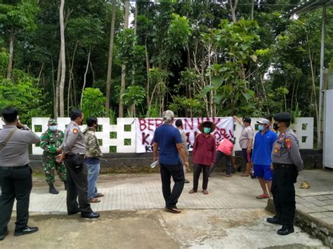 Belum Lunas Ahli Waris Lahan De Mangol Gunungkidul Blokir Jalan Masuk