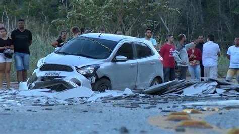 Trag Dia Na Br Mata Membros De Grupo De Dan A Em Mimoso Do Sul