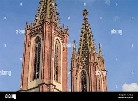 Rheingauer Dom Katholische Pfarrkirche Heilig Kreuz Bischof Blum