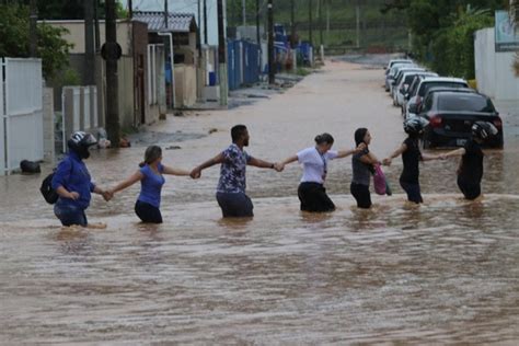 Chuva Causa Alagamentos Em Cidades De Sc Notisul