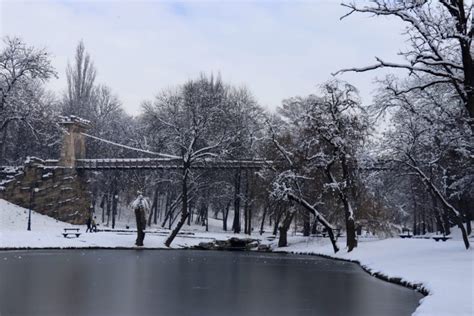 Rom Nia Craiova Parcul Romanescu Vis Tor Prin Lume Vis Tor