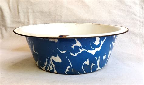 Vintage Cobalt Blue White Splatterware Graniteware Swirl Pattern Enamel