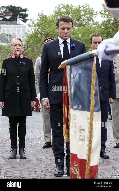 Le Pr Sident De La R Publique Emmanuel Macron Et La Premi Re Ministre