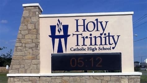 Holy Trinity Catholic High School | #1 Sign Company in Austin, TX