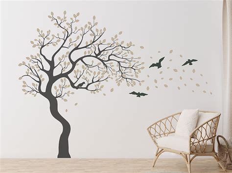 Wandtattoo Dekorativer Baum Mit Fliegenden Bl Ttern Wandtattoo De