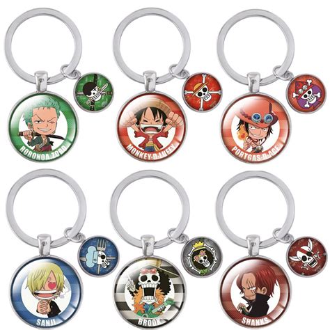 Anime One Piece Keychains Holder Toys Cartoons Luffy Ace Sauron Figures