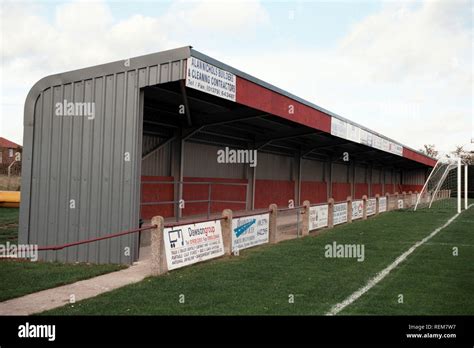 Covered terrace at Diss Town FC Football Ground, Brewers Green Lane ...