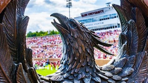 Elon Athletics honors 2019-20 athletics seasons with virtual banquet ...