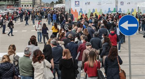 Covid In Campania Oggi Positivi E Morti L Indice Di Contagio