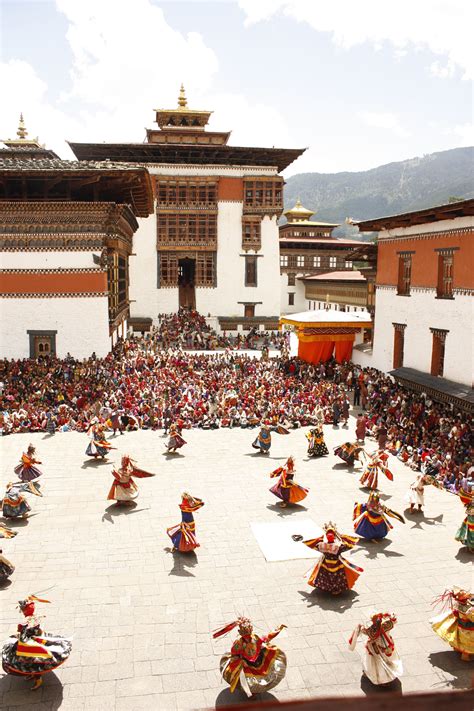 Thimphu Dzong - Exploring Bhutan's Sacred Festival