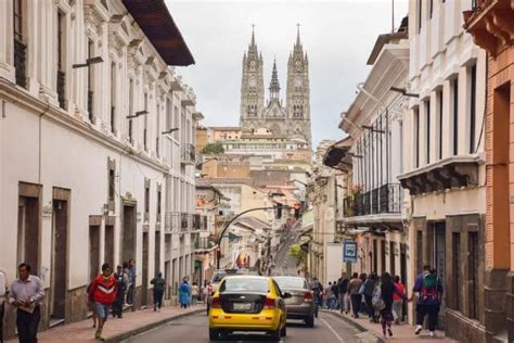 25 Amazing Things To Do In Quito Ecuador Destinationless Travel