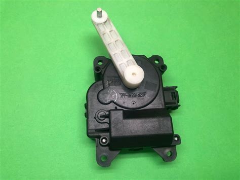 Servomotor De Calefaccion Toyota Avensis Ebay