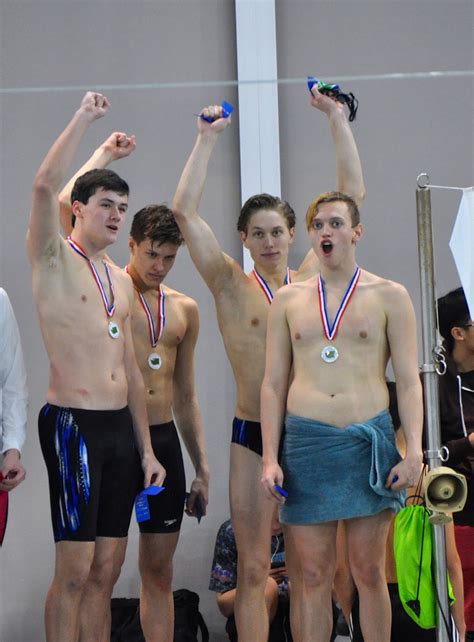 Shoreline Area News: Shorewood boys swim and dive team 3A South District champs