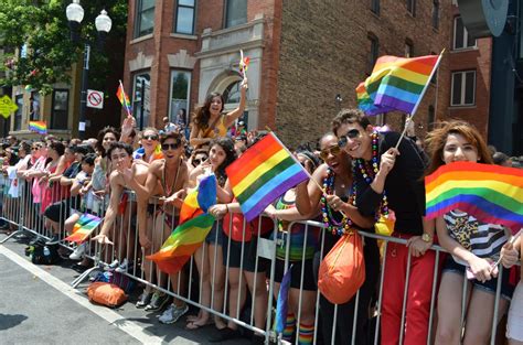 Más De 800 Mil En La Marcha Del Orgullo Gay Fotos La Opinión