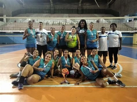 Quissamã é vice campeão do 1º Mundial de Clubes de Voleibol Amador