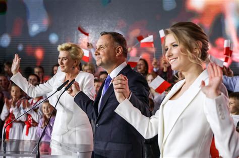 OFICJALNE WYNIKI WYBORÓW ANDRZEJ DUDA PREZYDENTEM Nasz Głos Ostróda