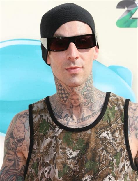 Travis Barker Latest Photo Travis Barker Photos Fanphobia