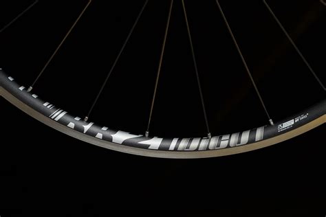 DT Swiss RR21 Dicut Wheelset Review