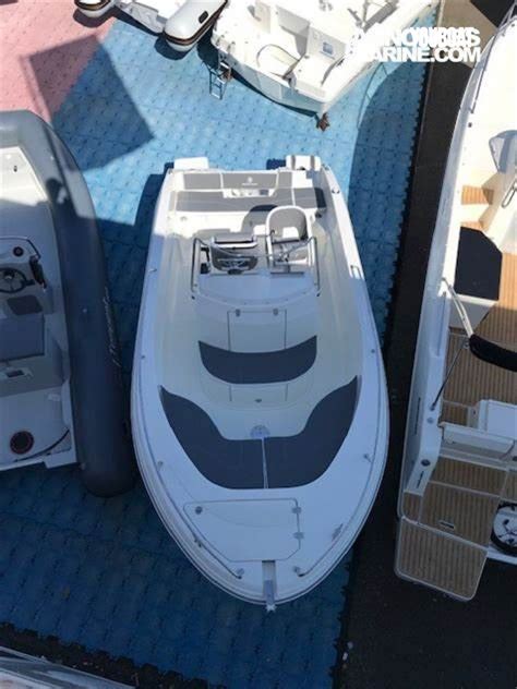 Vente Pacific Craft Open Neuf Bateau Moteur Avec Sundeck La