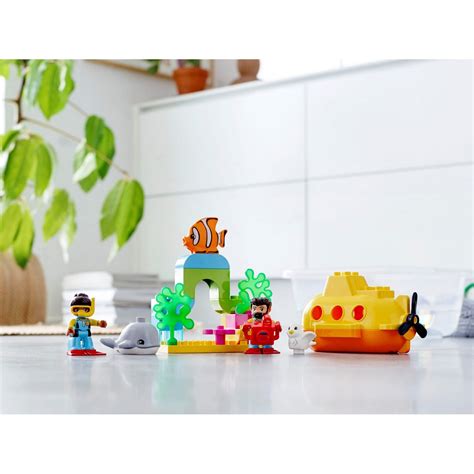 Купить Конструктор LEGO DUPLO Town 10910 Путешествие субмарины