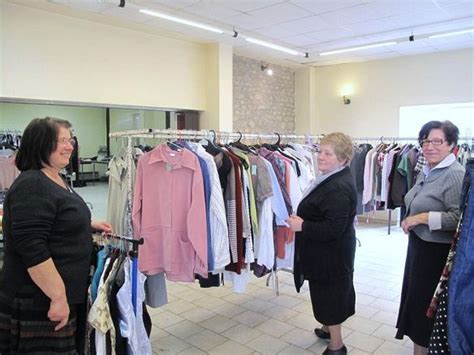 Beau succès de la bourse aux vêtements des Familles rurales Toury 28390