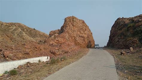 Dashrath Manjhi The Mountain Man Who Moved The Mountain