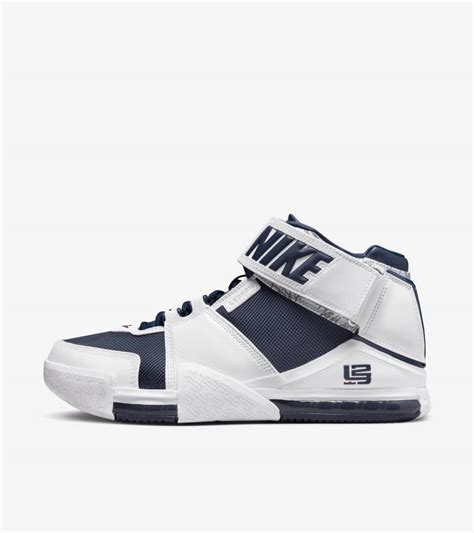 LeBron 2 'Midnight Navy' (DR0826-100) Release Date. Nike SNKRS ID